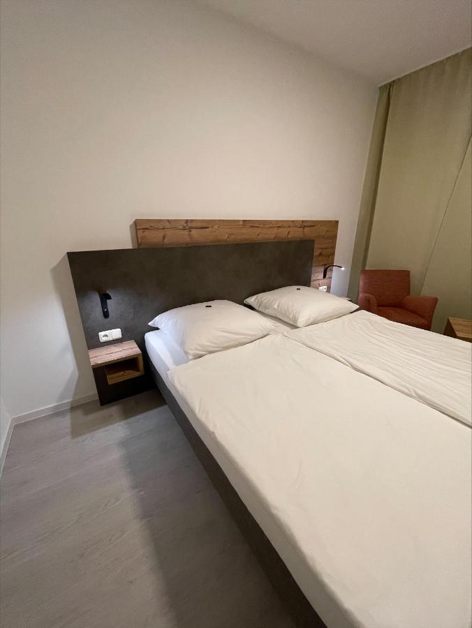 Hotel Mintarder Wasserbahnhof Mülheim an der Ruhr Kültér fotó