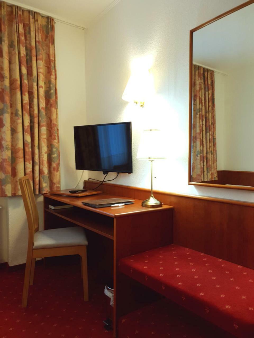 Hotel Mintarder Wasserbahnhof Mülheim an der Ruhr Kültér fotó